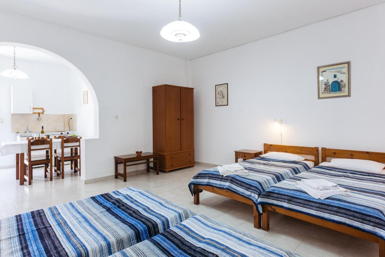 Thalassitis Coastal Apartments Playa de Perivolos Exterior foto