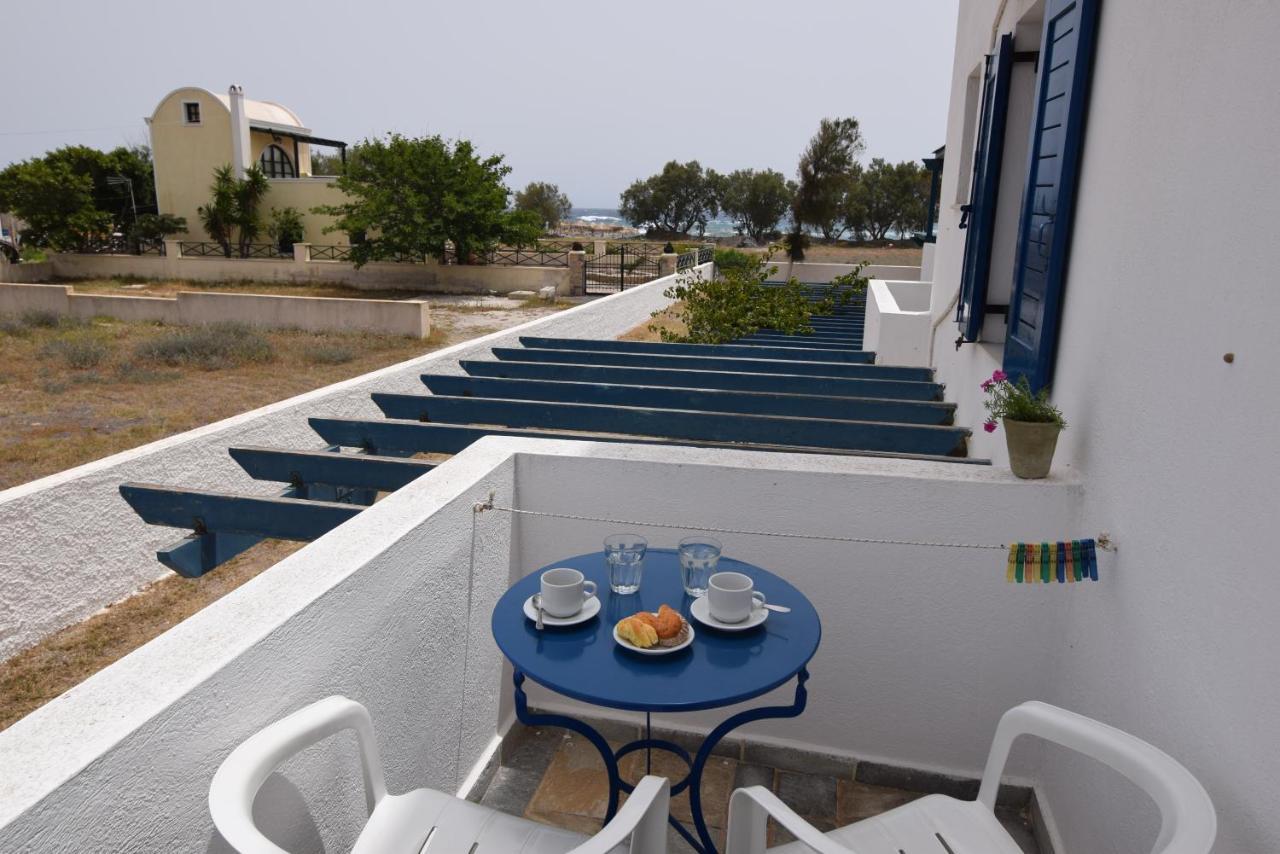 Thalassitis Coastal Apartments Playa de Perivolos Exterior foto