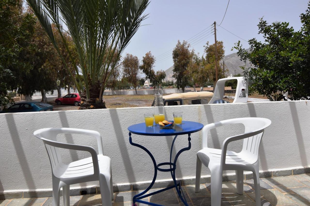 Thalassitis Coastal Apartments Playa de Perivolos Exterior foto