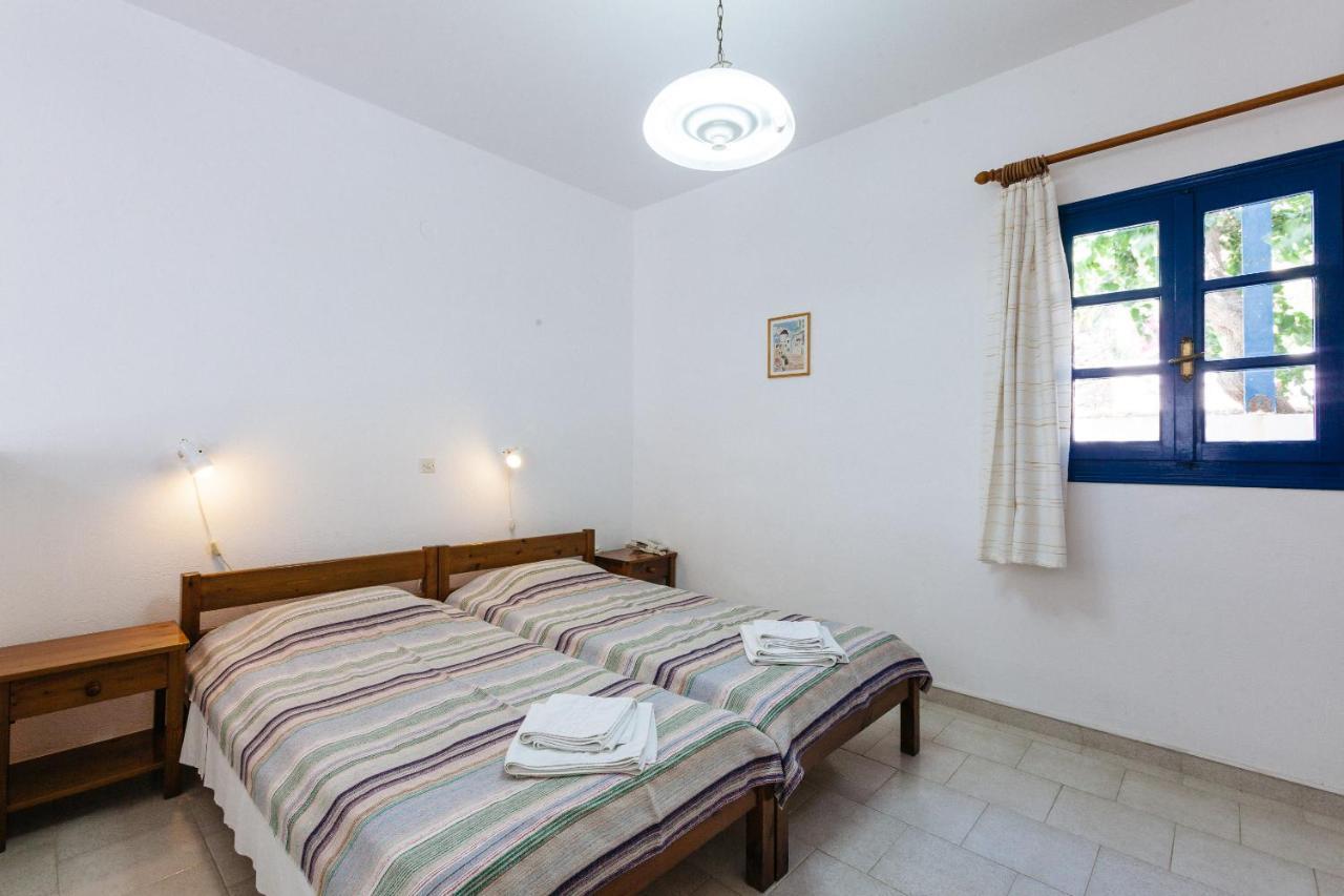 Thalassitis Coastal Apartments Playa de Perivolos Exterior foto
