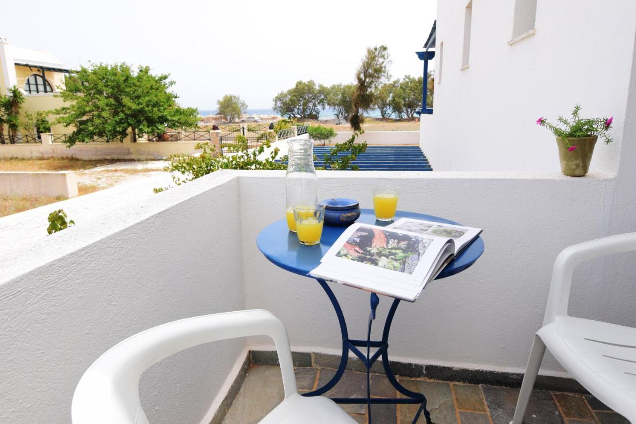 Thalassitis Coastal Apartments Playa de Perivolos Exterior foto