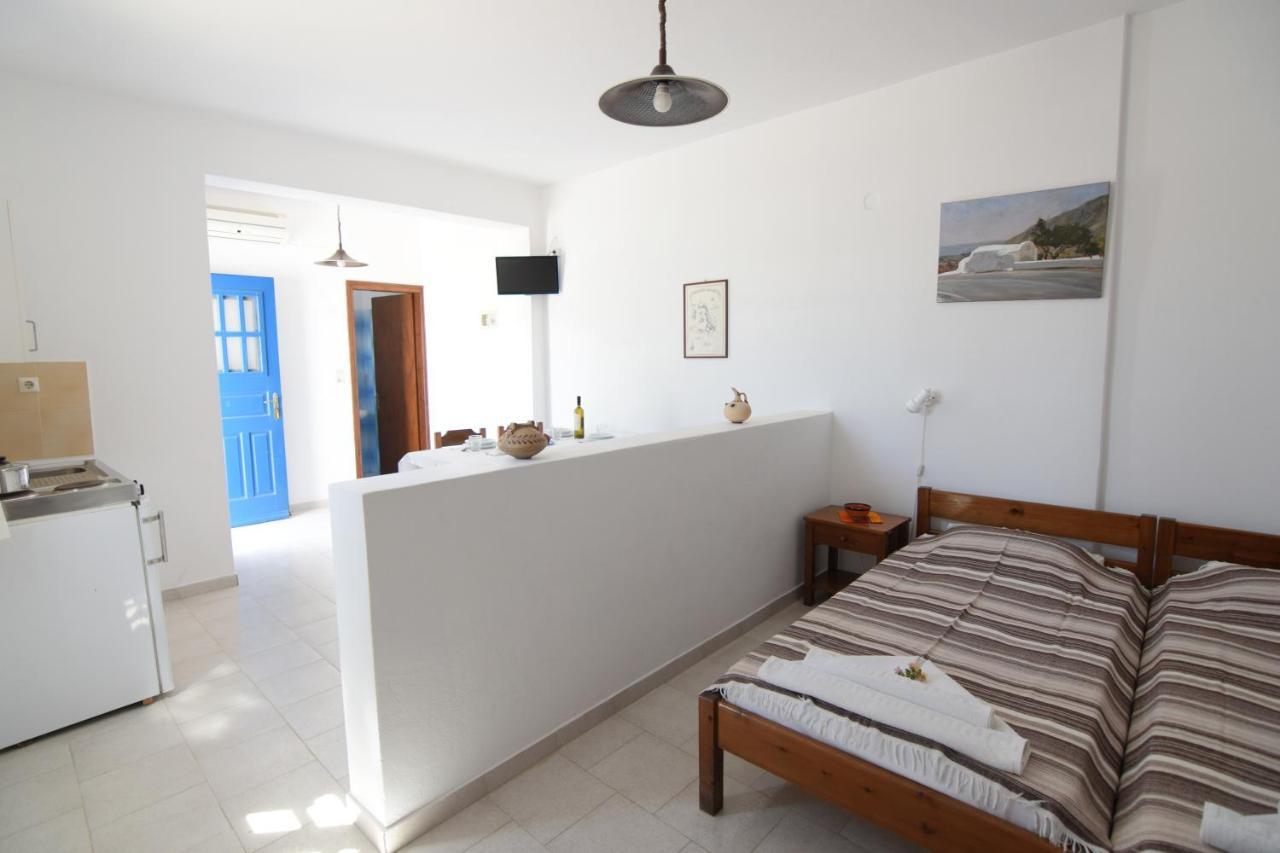 Thalassitis Coastal Apartments Playa de Perivolos Exterior foto