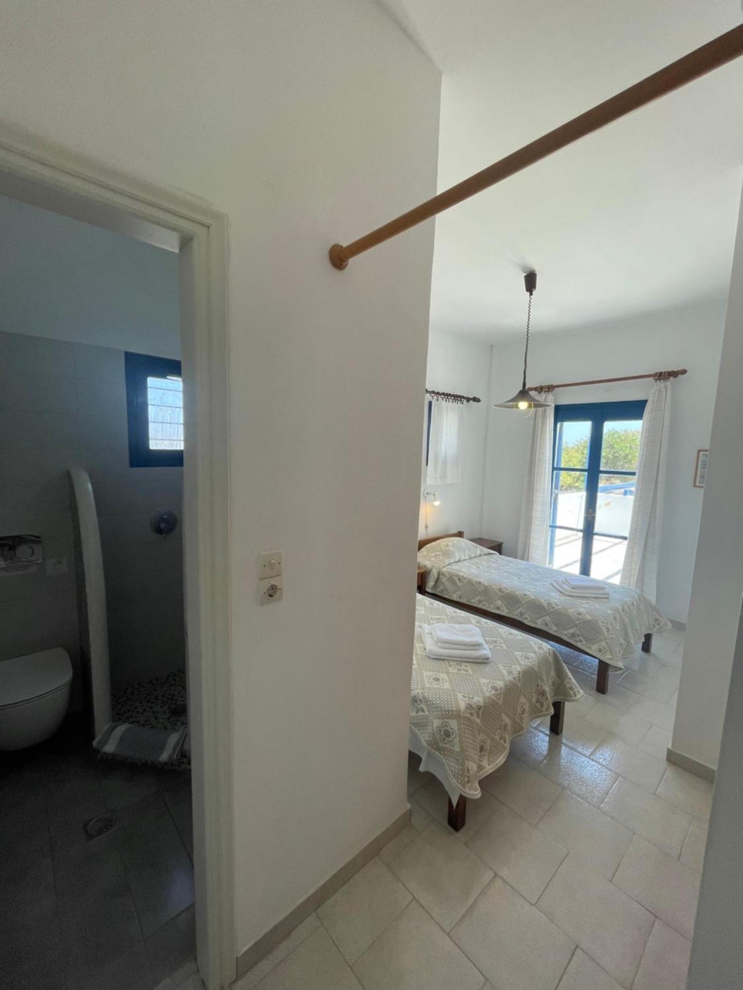 Thalassitis Coastal Apartments Playa de Perivolos Exterior foto